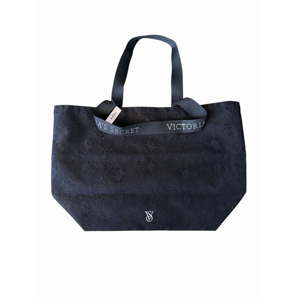 NWT New Victoriaโs Secret Mesh Tote